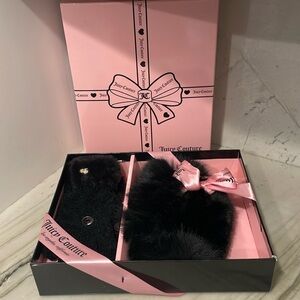 NEW Juicy Couture Faux Fur Black Hat and Glove Winter Accessory Gift Set